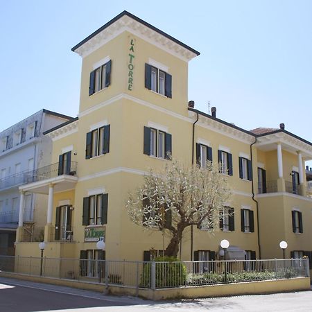 Hotel La Torre Ρίμινι Εξωτερικό φωτογραφία