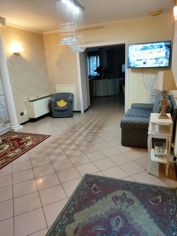 Hotel La Torre Ρίμινι Εξωτερικό φωτογραφία
